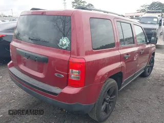 2015 Jeep Patriot Altitude Edition with VIN 1C4NJPBA5FD428486, listed as a IAAI auction lot 41843629 with 135,988 mi miles. Bid and sale history available at carsss.com. Image 4.