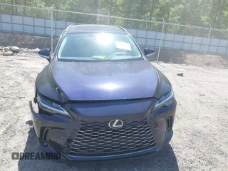 2024 Lexus RX 350 z VIN JTJCHMAA5R2015211, wystawiony jako IAAI lot #42048604 z przebiegiem 4441 mil mil oraz . Historia ofert i sprzedaży dostępna na DreamBid. Obrazek 12.