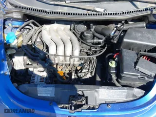 2000 Volkswagen New Beetle GLS with VIN 3VWCA21C9YM427262, listed as a IAAI auction lot 42050889 with 135,963 mi miles. Bid and sale history available at carsss.com. Image 10.