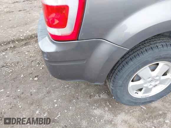 2011 Ford Escape XLS with VIN 1FMCU9C73BKC51595, listed as a IAAI auction lot 42266748 with 204,043 mi miles and . Bid and sale history available at DreamBid. Image 13.