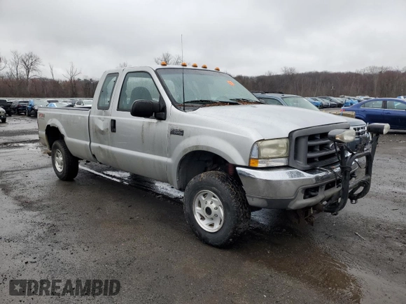 2003 Ford Super Duty F-250 XL with VIN 1FTNX21L73EB20648, listed as a Copart auction lot 50292705 with 157,151 mi miles and Clean Title. Bid and sale history available at carsss.com. Image 4.
