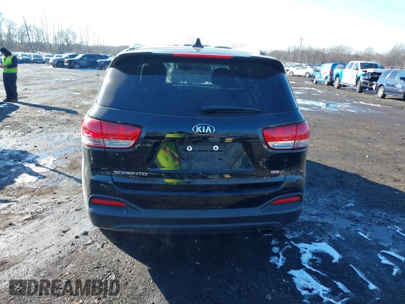 2018 Kia Sorento LX with VIN 5XYPGDA35JG404725, listed as a IAAI auction lot 41188949 with 48,229 mi miles. Bid and sale history available at carsss.com. Image 16.