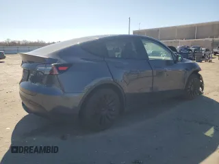 2022 Tesla Model Y Long Range z VIN 7SAYGAEE5NF573044, wystawiony jako Copart lot #49230835 z przebiegiem 41 220 mil mil oraz Szkody całkowita. Historia ofert i sprzedaży dostępna na DreamBid. Obrazek 3.