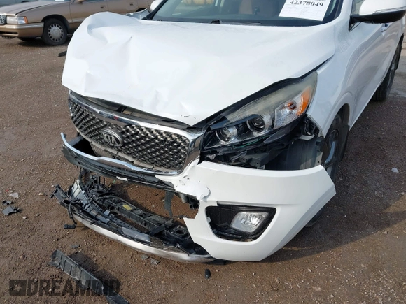 2018 Kia Sorento SX with VIN 5XYPK4A57JG407206, listed as a IAAI auction lot 42378049 with Not provided miles and . Bid and sale history available at DreamBid. Image 6.