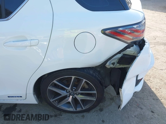 2016 Lexus CT 200h z VIN JTHKD5BH6G2261787, wystawiony jako IAAI lot #42667277 z przebiegiem 152 082 mil mil oraz . Historia ofert i sprzedaży dostępna na DreamBid. Obrazek 6.