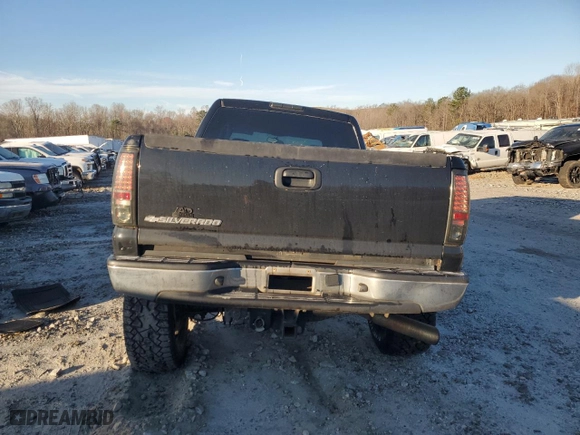 2006 Chevrolet Silverado 2500HD Work Truck with VIN 1GCHK23266F113625, listed as a Copart auction lot 47285745 with 277,865 mi miles and Salvage Title. Bid and sale history available at carsss.com. Image 6.