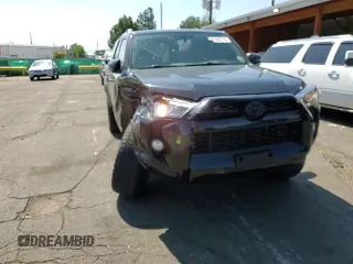2019 Toyota 4Runner SR5 z VIN JTEBU5JR3K5700930, wystawiony jako Copart lot #61685775 z przebiegiem 67 194 mil mil oraz Szkoda całkowita • Salvage title. Historia ofert i sprzedaży dostępna na DreamBid. Obrazek 11.