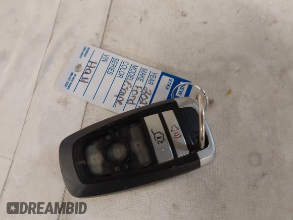 2021 Ford Escape SE Hybrid with VIN 1FMCU9BZ3MUA17452, listed as a IAAI auction lot 41626415 with 62,326 mi miles and . Bid and sale history available at DreamBid. Image 11.