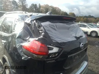2017 Nissan Rogue SV with VIN KNMAT2MV7HP606962, listed as a IAAI auction lot 40924941 with 129,183 mi miles. Bid and sale history available at carsss.com. Image 6.