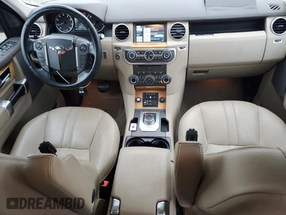 2014 Land Rover LR4 HSE with VIN SALAG2V67EA702304, listed as a Copart auction lot 43220445 with 140,297 mi miles and Clean Title. Bid and sale history available at DreamBid. Image 8.