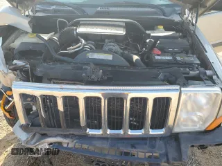 2008 Jeep Commander Sport with VIN 1J8HH48K88C115361, listed as a Copart auction lot 59978715 with 221,157 mi miles and Salvage title. Bid and sale history available at DreamBid. Image 12.