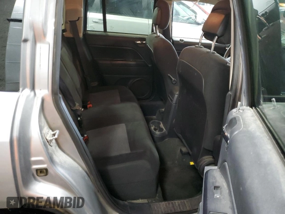 2016 Jeep Compass Sport with VIN 1C4NJDBB6GD798211, listed as a Copart auction lot 64283582 with 124,631 mi miles. Bid and sale history available at carsss.com. Image 6.