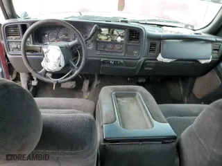2001 Chevrolet Silverado 1500 LS with VIN 2GCEC19V011136345, listed as a Copart auction lot 43797725 with 540,422 mi miles and Salvage Title. Bid and sale history available at carsss.com. Image 8.