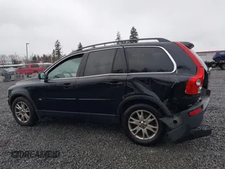 2006 Volvo XC90 4.4L V8 with VIN YV4CZ852661294452, listed as a IAAI auction lot 41720039 with 182,645 mi miles. Bid and sale history available at carsss.com. Image 14.