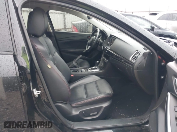 2014 Mazda 6 i Grand Touring with VIN JM1GJ1W69E1113895, listed as a IAAI auction lot 41953544 with 105,103 mi miles. Bid and sale history available at carsss.com. Image 5.