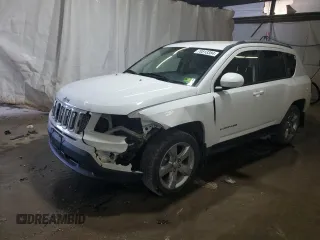 2017 Jeep Compass High Altitude with VIN 1C4NJDEB8HD176433, listed as a Copart auction lot 70813384 with 79,950 mi miles and Salvage title. Bid and sale history available at DreamBid. Image 1.