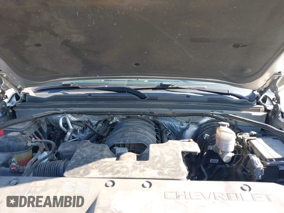 2015 Chevrolet Tahoe LTZ with VIN 1GNSKCKC5FR205739, listed as a IAAI auction lot 40020644 with 142,524 mi miles and . Bid and sale history available at DreamBid. Image 10.