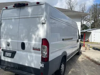 2018 Ram ProMaster Cargo with VIN 3C6URVJG1JE152322, listed as a Copart auction lot 44421785 with 179,000 mi miles and Clean Title. Bid and sale history available at carsss.com. Image 4.