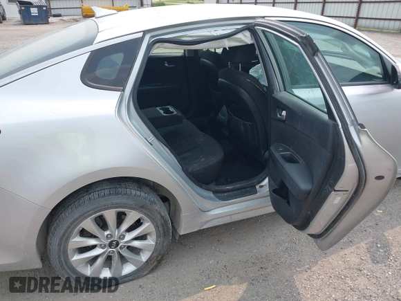 2017 Kia Optima LX with VIN 5XXGT4L31HG132018, listed as a IAAI auction lot 42364323 with 179,333 mi miles and . Bid and sale history available at DreamBid. Image 8.