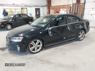 2015 Volkswagen Jetta Sedan 2.0T GLI SE with VIN 3VW5T7AJ0FM275867, listed as a IAAI auction lot 42133491 with 98,718 mi miles. Bid and sale history available at carsss.com. Image 18.