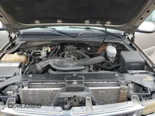 2003 Chevrolet Suburban LT with VIN 3GNEC16Z13G228217, listed as a Copart auction lot 45280225 with 240,438 mi miles and Salvage Title. Bid and sale history available at carsss.com. Image 12.