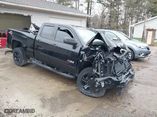 2018 Chevrolet Silverado 1500 LT with VIN 2GCVKREC8J1111943, listed as a IAAI auction lot 41869301 with 64 mi miles. Bid and sale history available at carsss.com. Image 1.