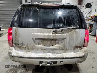2011 GMC Yukon SLT with VIN 1GKS2CE05BR271281, listed as a Copart auction lot 45723165 with 235,095 mi miles and Salvage title. Bid and sale history available at DreamBid. Image 6.