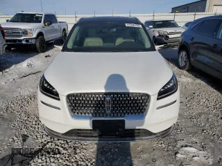 2022 Lincoln Corsair Standard z VIN 5LMCJ1C99NUL02423, wystawiony jako Copart lot #41526155 z przebiegiem 50 991 mil mil oraz Szkoda całkowita • Salvage title. Historia ofert i sprzedaży dostępna na DreamBid. Obrazek 5.