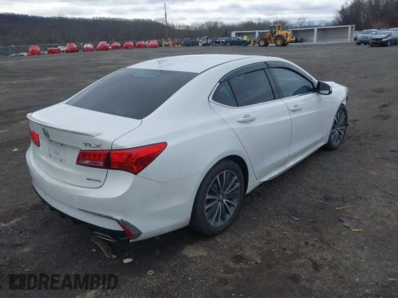 2018 Acura TLX w/Advance Pkg with VIN 19UUB3F70JA006640, listed as a IAAI auction lot 41706149 with 156,763 mi miles. Bid and sale history available at carsss.com. Image 4.