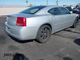 2007 Dodge Charger with VIN 2B3KA43G97H733371, listed as a IAAI auction lot 42058905 with 182,212 mi miles and . Bid and sale history available at DreamBid. Image 4.