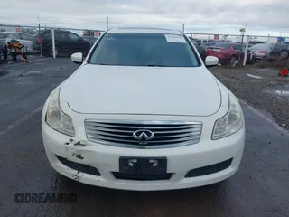 2009 Infiniti G37 Journey with VIN JNKCV61E09M305045, listed as a IAAI auction lot 41765352 with 174,390 mi miles and . Bid and sale history available at carsss.com. Image 12.