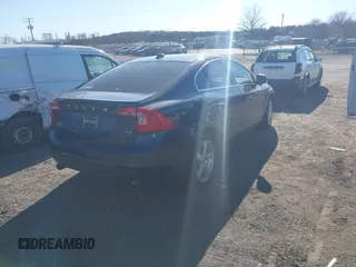 2013 Volvo S60 T5 Premier with VIN YV1612FS4D2206535, listed as a IAAI auction lot 41651699 with 141,557 mi miles. Bid and sale history available at carsss.com. Image 4.