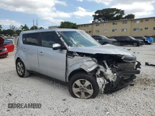2017 Kia Soul with VIN KNDJN2A21H7453483, listed as a Copart auction lot 48744035 with 61,848 mi miles and Salvage Title. Bid and sale history available at carsss.com. Image 4.
