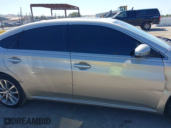 2014 Toyota Avalon Limited with VIN 4T1BK1EB5EU108760, listed as a IAAI auction lot 42148190 with 132,656 mi miles. Bid and sale history available at carsss.com. Image 13.