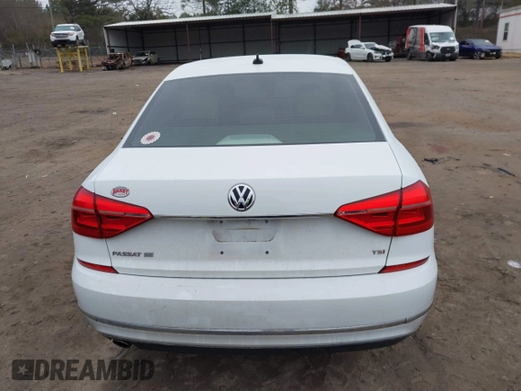 2016 Volkswagen Passat SE z VIN 1VWBS7A30GC013454, wystawiony jako IAAI lot #41477109 z przebiegiem 134 027 mil mil oraz . Historia ofert i sprzedaży dostępna na DreamBid. Obrazek 17.