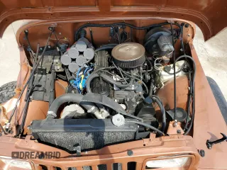 1988 Jeep Wrangler with VIN 2BCCZ8113JB525872, listed as a Copart auction lot 43380763 with 25,370 mi miles and Salvage Title. Bid and sale history available at carsss.com. Image 13.