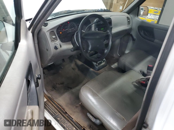 2000 Ford Ranger with VIN 1FTZR11V9YPA63632, listed as a Copart auction lot 69724674 with 216,839 mi miles and Clean Title. Bid and sale history available at DreamBid. Image 8.