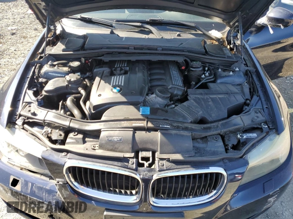 2010 BMW 3 Series 328i xDrive with VIN WBAPK5C53AA652147, listed as a Copart auction lot 55173615 with Not provided miles and Salvage title. Bid and sale history available at DreamBid. Image 11.
