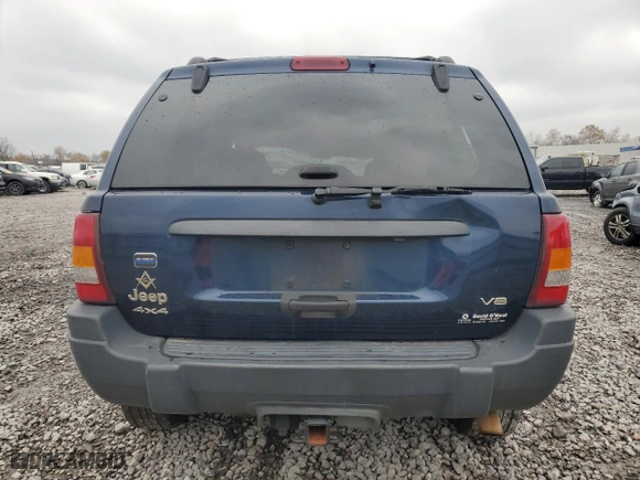 2002 Jeep Grand Cherokee Laredo with VIN 1J4GW48N02C165868, listed as a Copart auction lot 82228494 with 0 mi miles and Salvage Title. Bid and sale history available at carsss.com. Image 6.