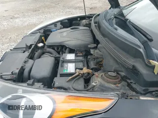 2013 Hyundai Veloster w/Black Int z VIN KMHTC6AD7DU127895, wystawiony jako IAAI lot #43100338 z przebiegiem 107 836 mil mil oraz . Historia ofert i sprzedaży dostępna na DreamBid. Obrazek 12.