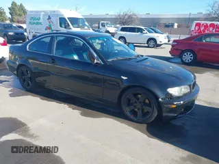 2004 BMW 3 Series 325Ci z VIN WBABV13464JT21200, wystawiony jako IAAI lot #41637957 z przebiegiem 301 778 mil mil oraz . Historia ofert i sprzedaży dostępna na DreamBid. Obrazek 1.