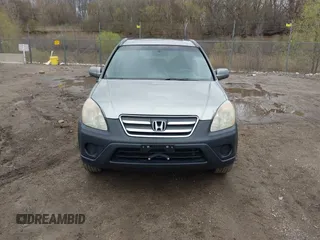 2005 Honda CR-V EX with VIN JHLRD78855C060637, listed as a IAAI auction lot 42079014 with 170,060 mi miles. Bid and sale history available at carsss.com. Image 6.