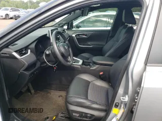 2021 Toyota RAV4 Hybrid XSE with VIN 4T3E6RFVXMU039871, listed as a Copart auction lot 61654295 with 30,775 mi miles and Salvage title. Bid and sale history available at DreamBid. Image 7.