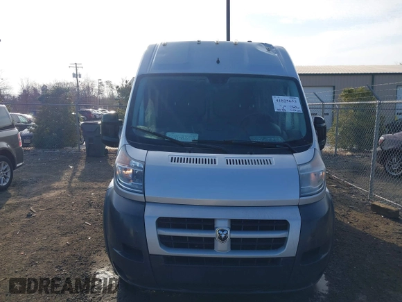 2015 Ram ProMaster Cargo with VIN 3C6TRVBG9FE516729, listed as a IAAI auction lot 41825653 with 141,706 mi miles. Bid and sale history available at carsss.com. Image 12.