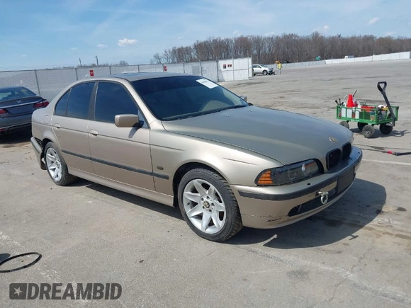 2000 BMW 5 Series 528i with VIN WBADM6348YGV00883, listed as a IAAI auction lot 41898075 with 175,137 mi miles and . Bid and sale history available at DreamBid. Image 1.