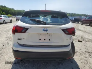 2017 Nissan Rogue SV with VIN JN1BJ1CR5HW109992, listed as a Copart auction lot 59020895 with 83,107 mi miles and Salvage title. Bid and sale history available at DreamBid. Image 6.