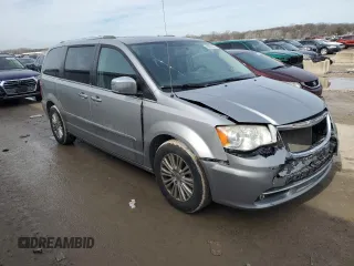 2013 Chrysler Town & Country Limited with VIN 2C4RC1GGXDR647749, listed as a Copart auction lot 43828335 with 107,298 mi miles and Salvage Title. Bid and sale history available at carsss.com. Image 4.