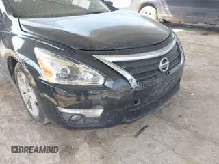 2013 Nissan Altima SV with VIN 1N4AL3AP8DN451698, listed as a IAAI auction lot 42303956 with 239,474 mi miles and . Bid and sale history available at DreamBid. Image 6.