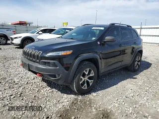 2017 Jeep Cherokee Trailhawk L Plus with VIN 1C4PJMBB5HW513075, listed as a Copart auction lot 49499425 with 136,185 mi miles and Salvage Title. Bid and sale history available at carsss.com. Image 1.