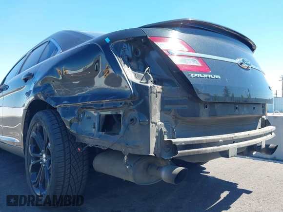 2013 Ford Taurus SHO с VIN 1FAHP2KT8DG159577, выставлен на аукционе IAAI как лот 41107630 с пробегом 90 865 миль миль и . История ставок и продаж доступна на DreamBid. Изображение 6.